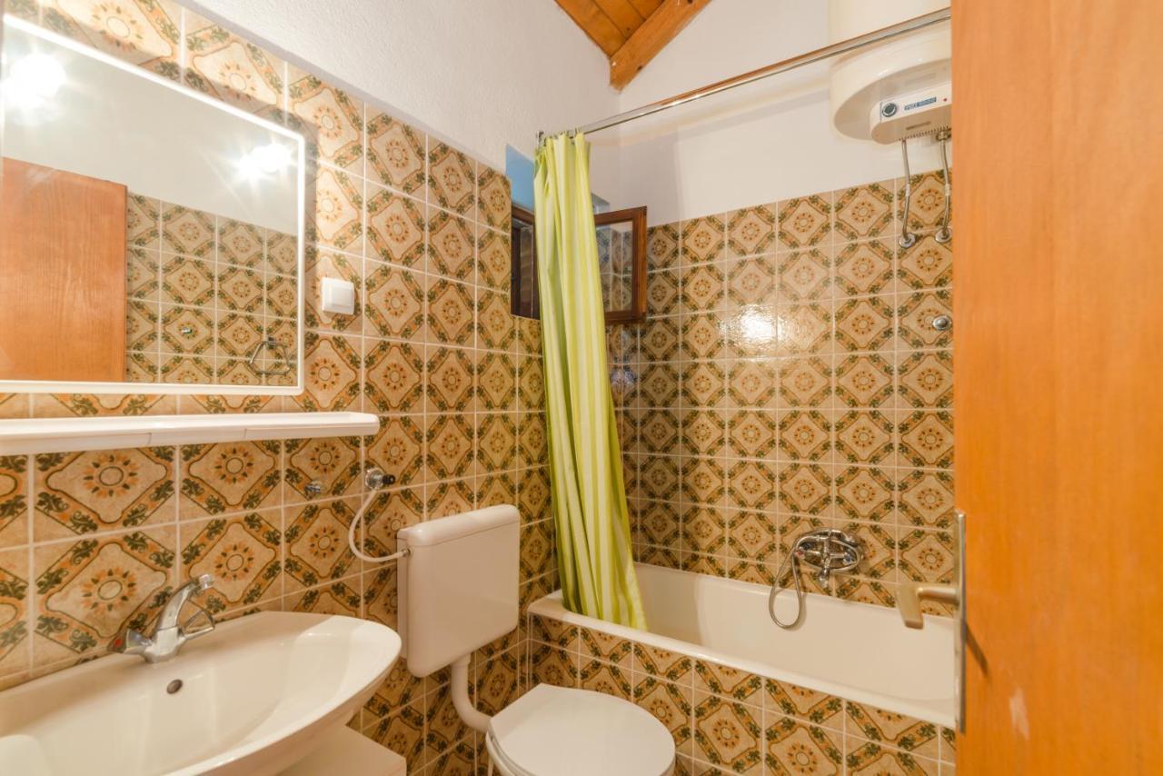 Apartmani Bugenvilija Brbinj 외부 사진